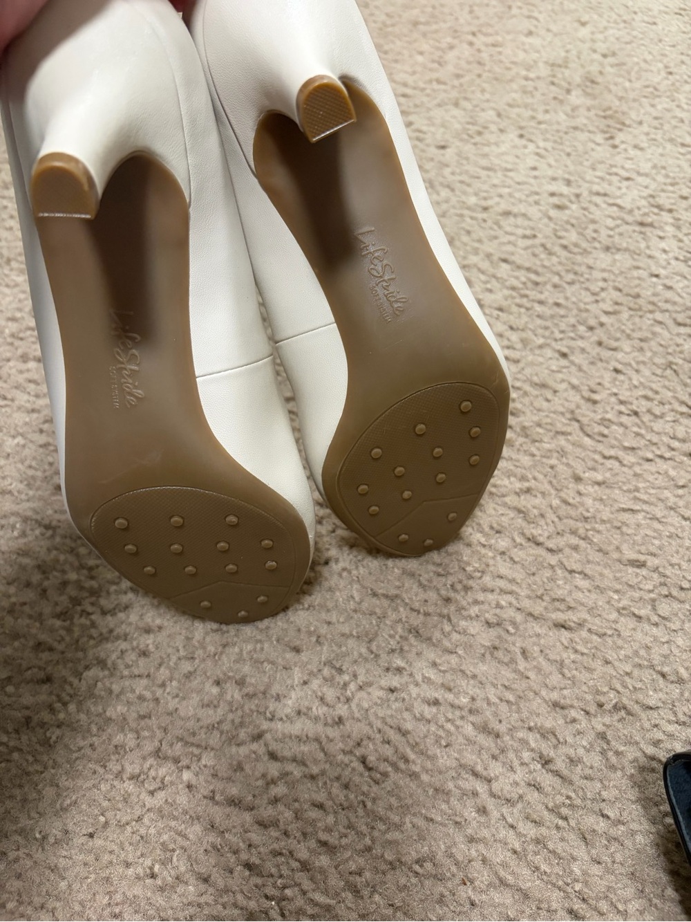 New in box Life Stride heels - Picture 9 of 10